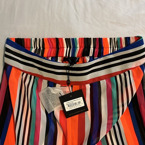 NWT AMERICA AND BEYOND COVER UP PANTS - Picture 4 of 5